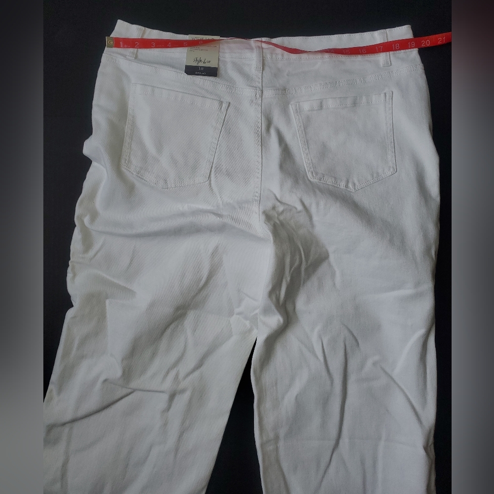 Women's High Rise Wide Leg Crop Jeans - Picture 7 of 8